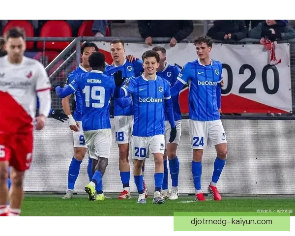 诺维奇黄绿鸟本赛季表现稳健，球队竞争力增强备受关注